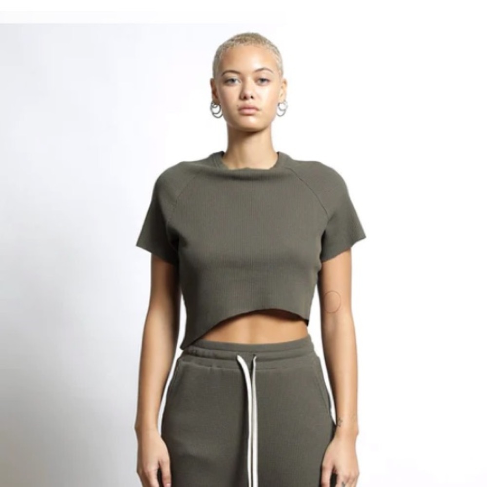 Twenty Montreal Everest Raglan Waffle Asymmetrical Crop Top XS